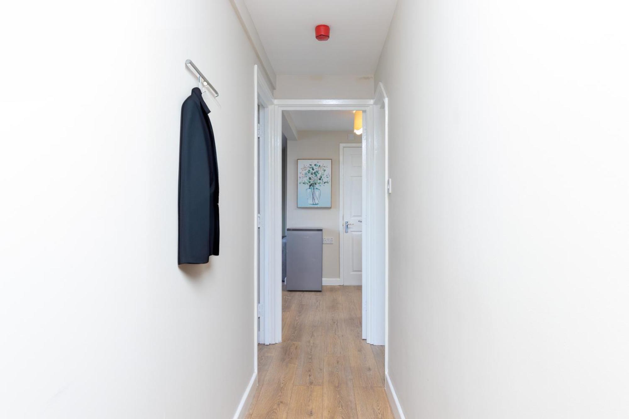 Cosy Centre Parking Wifi Apartment *